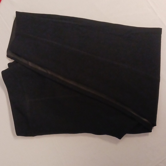 Soma Tummy Smoothing Faux Leather Ponte Black Leggings Size XXL - Picture 8 of 8